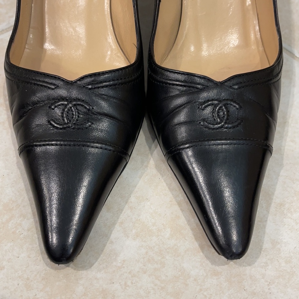 Chanel Classic Pump shoes - Picture 3 of 9